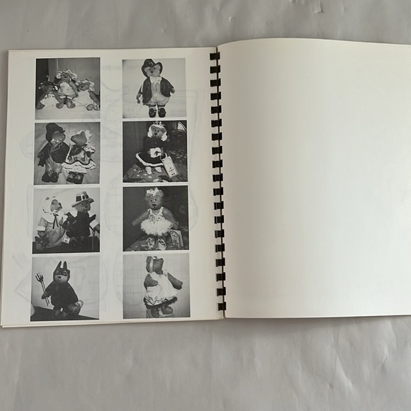 New That Special Touch, Costumes for Bears 1985 Lois Frederick Pattern BOOK - Picture 14 of 14